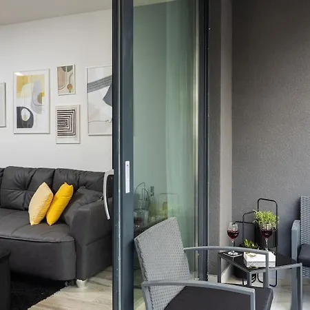 Pier Free Parking And Balcony Apartman Dubrovnik