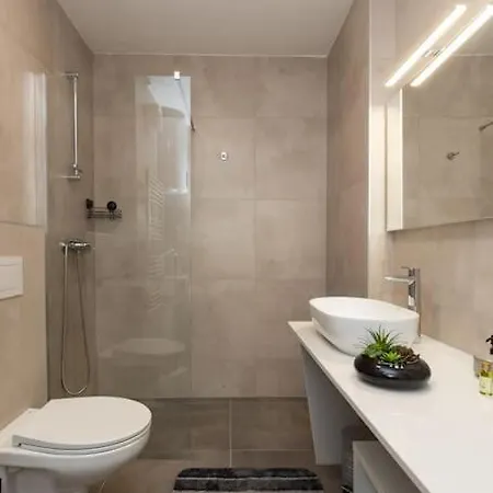 Apartman Pier Free Parking And Balcony *