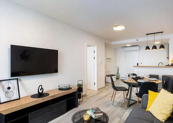 Pier Free Parking And Balcony * 杜布罗夫尼克