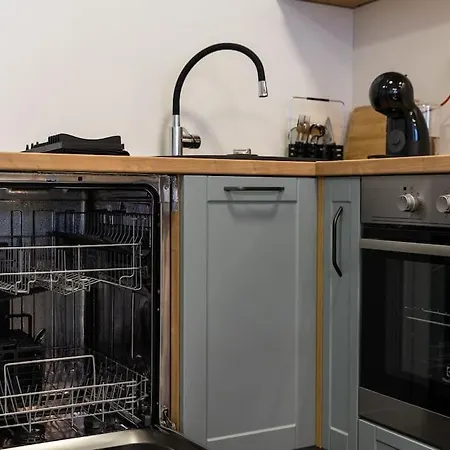 Pier Free Parking And Balcony *